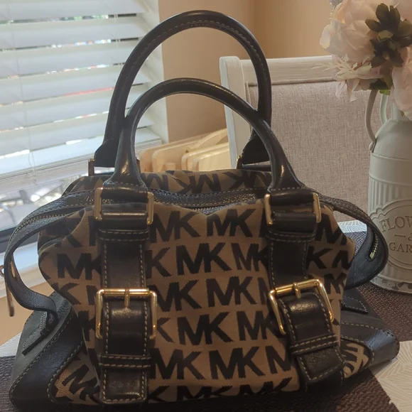Michael Kors Dark Brown And TanSatchel - Picture 1 of 5